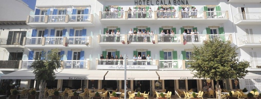 Hotel Cala Bona Exterior photo