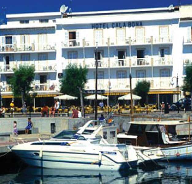 Hotel Cala Bona Exterior photo